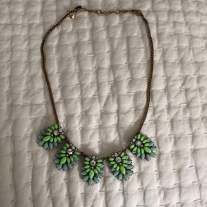 Gorgeous beaded necklace!!